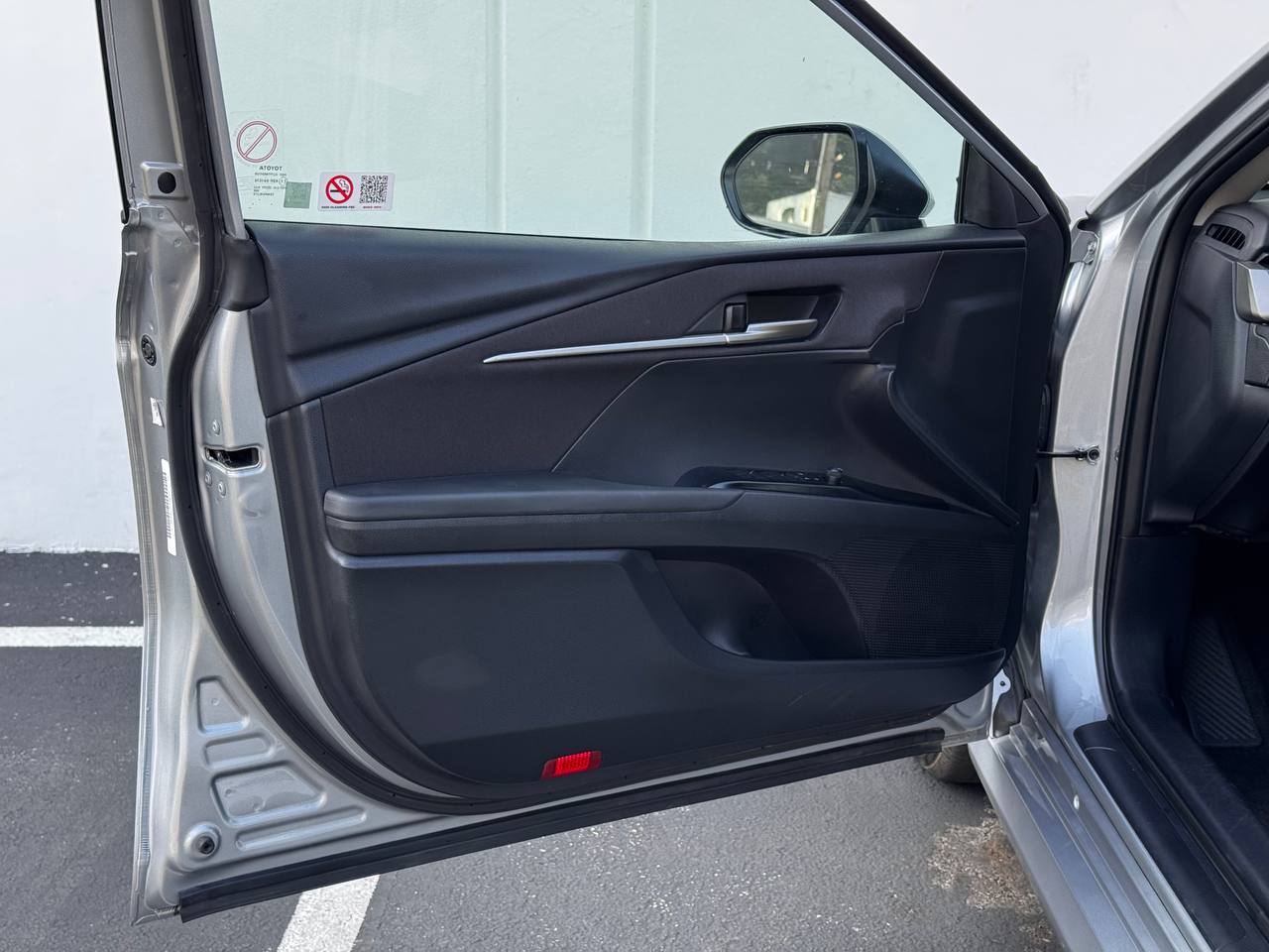 2025 Toyota Camry LE FWD