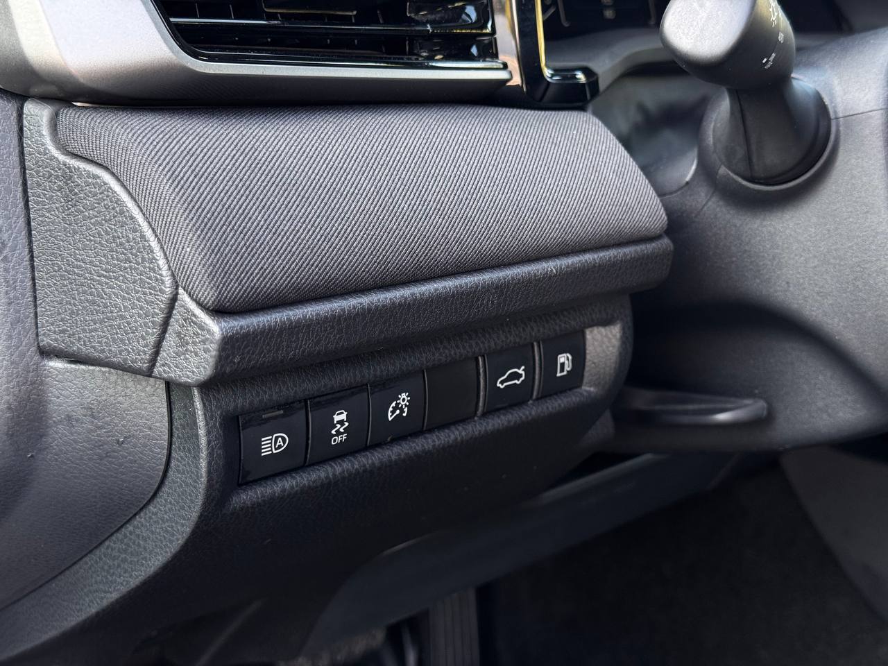 2025 Toyota Camry LE FWD