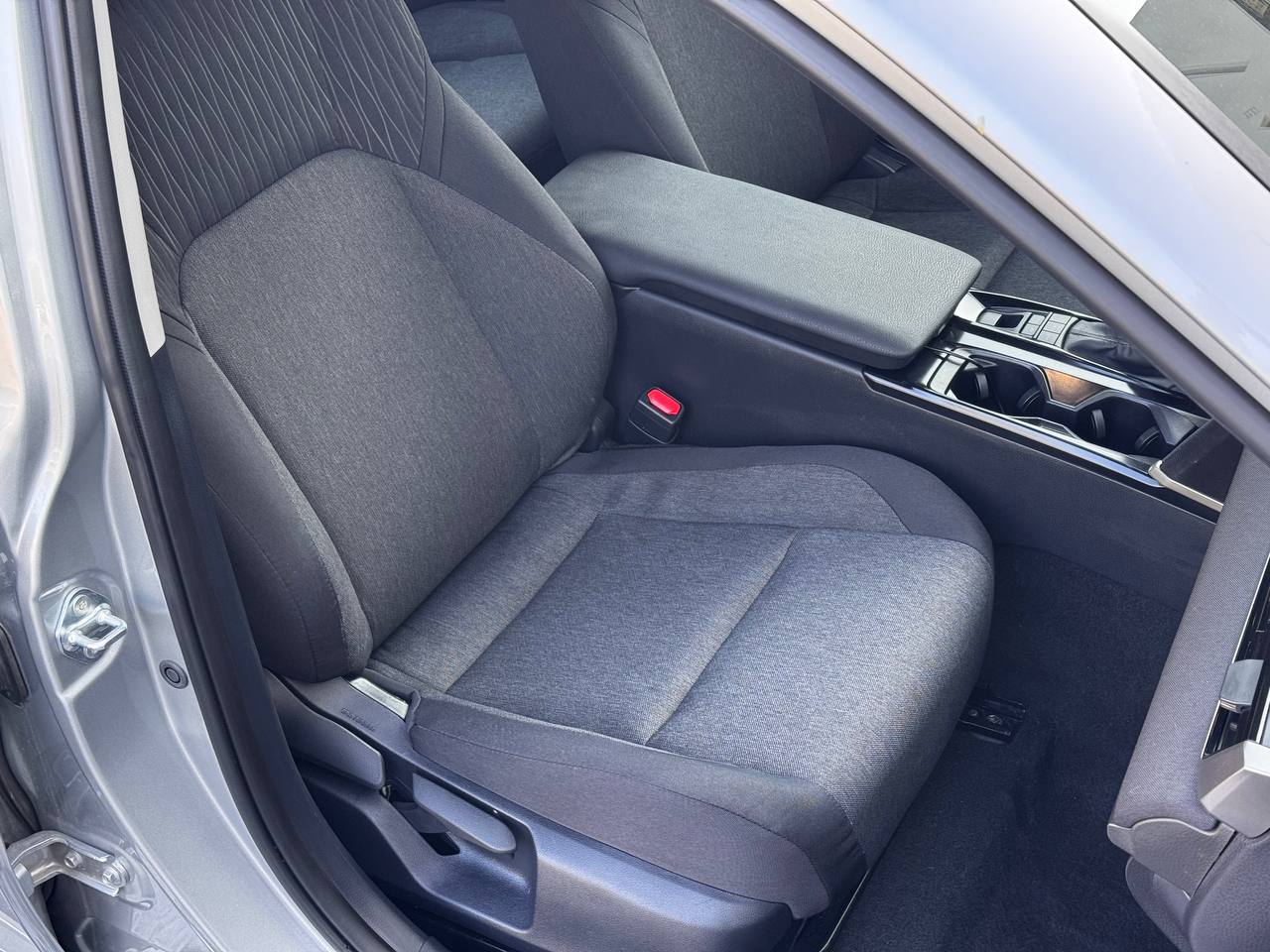 2025 Toyota Camry LE FWD