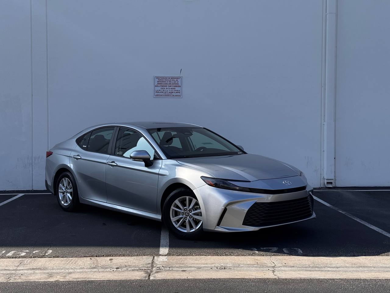 2025 Toyota Camry LE FWD