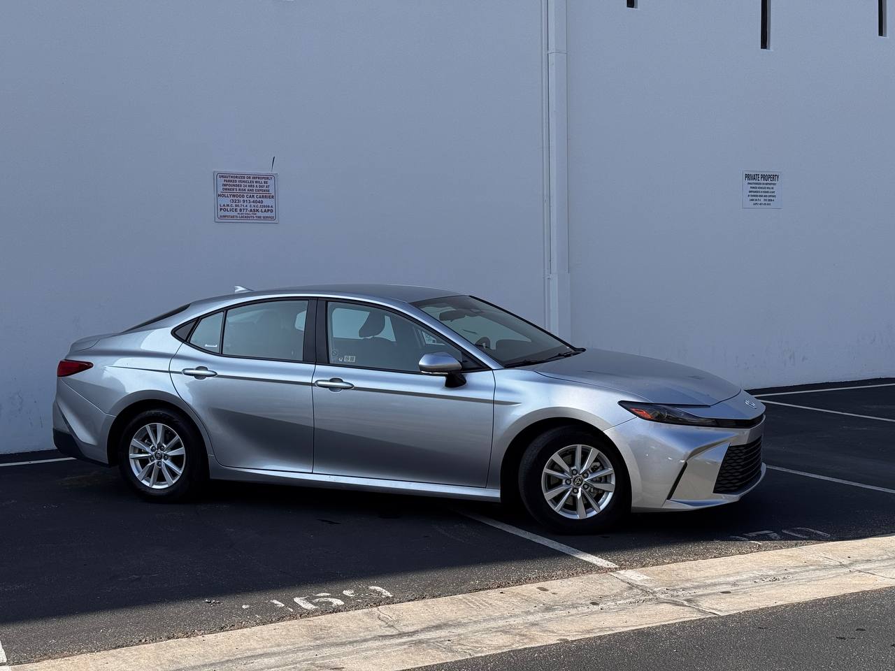 2025 Toyota Camry LE FWD
