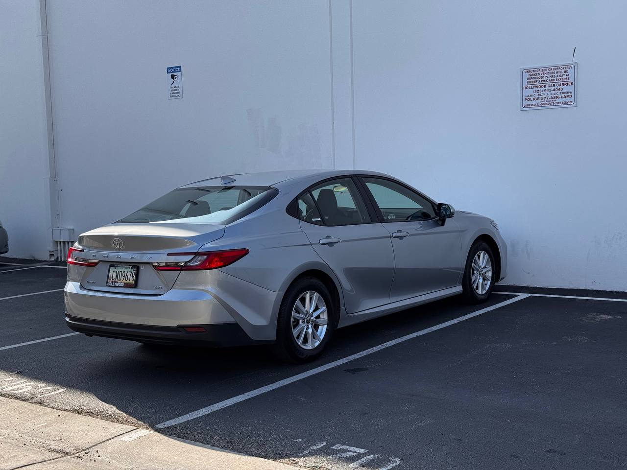 2025 Toyota Camry LE FWD