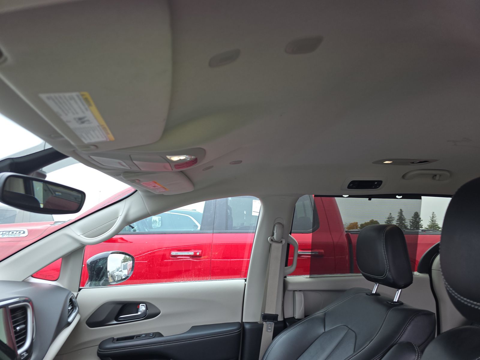 2024 Chrysler Pacifica Touring L FWD