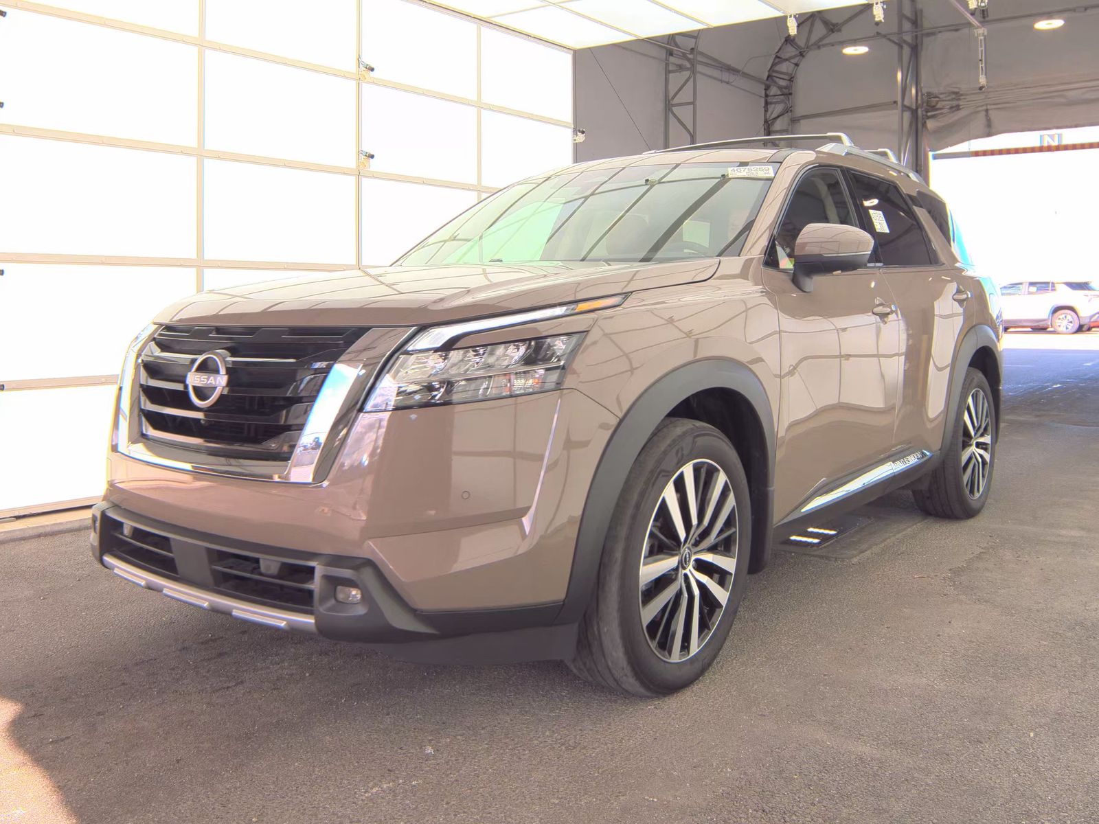 2023 Nissan Pathfinder Platinum AWD