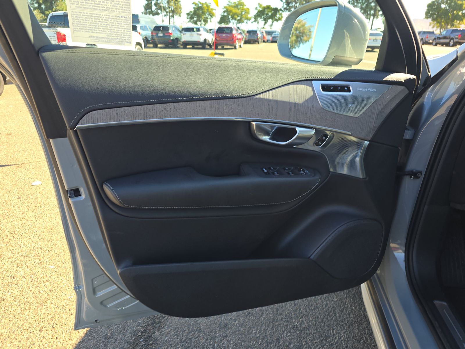 2024 Volvo XC90 Recharge T8 Ultimate AWD