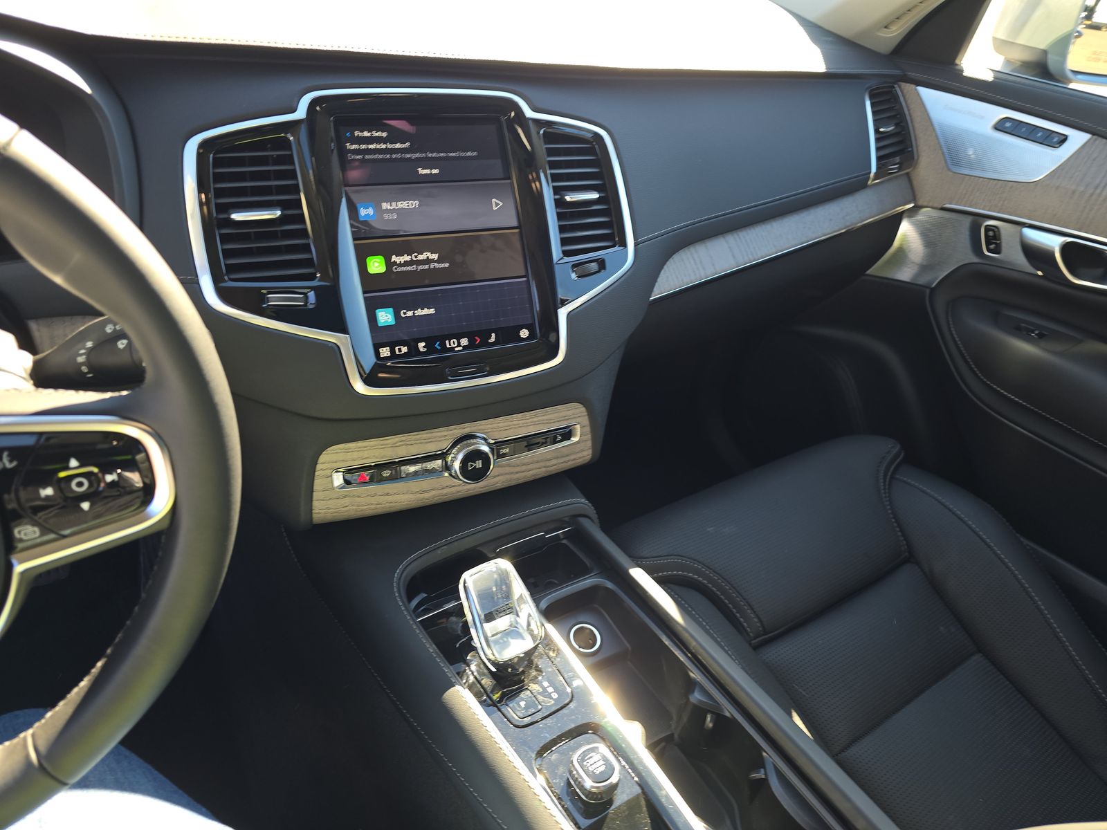 2024 Volvo XC90 Recharge T8 Ultimate AWD