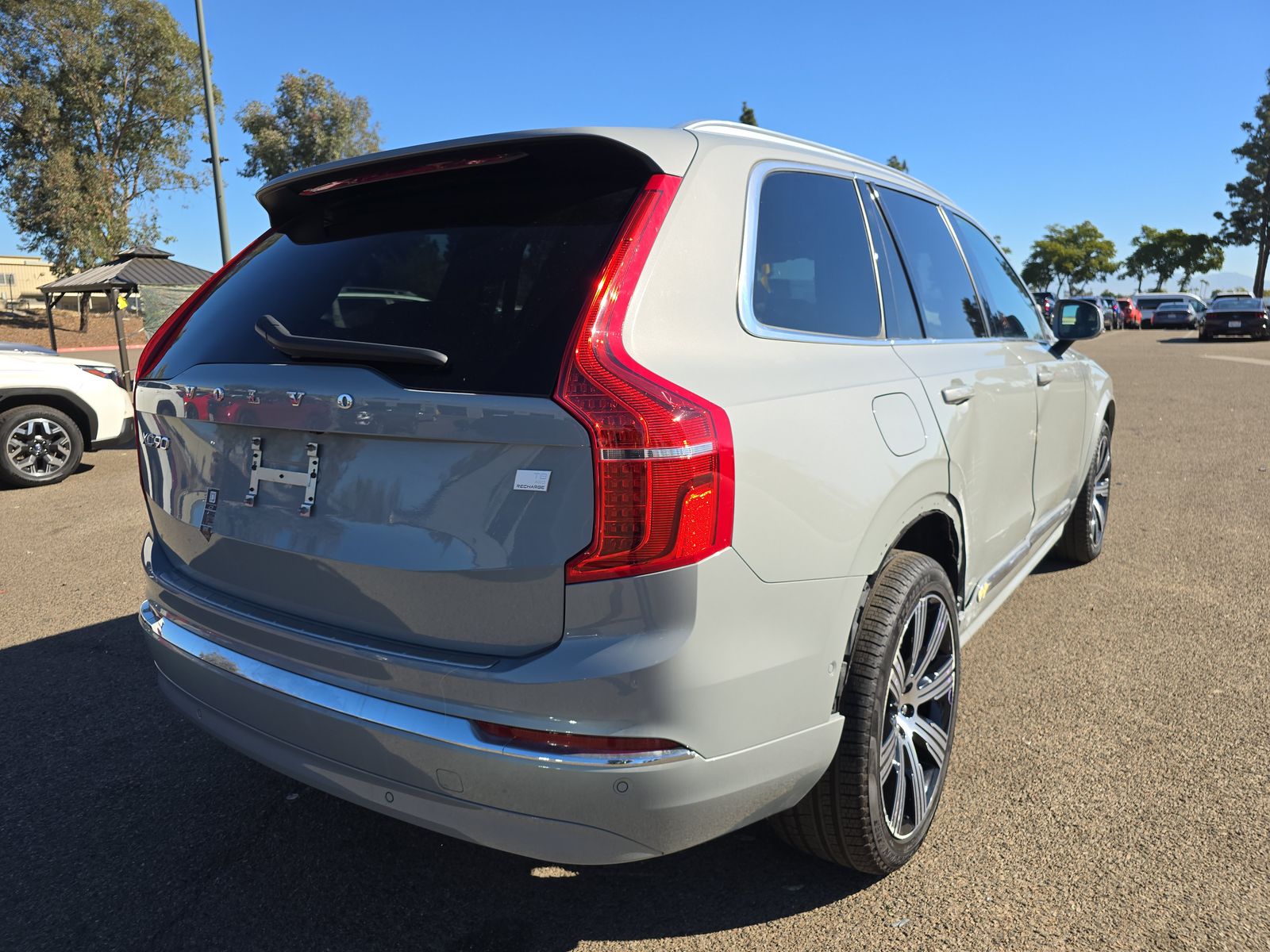 2024 Volvo XC90 Recharge T8 Ultimate AWD