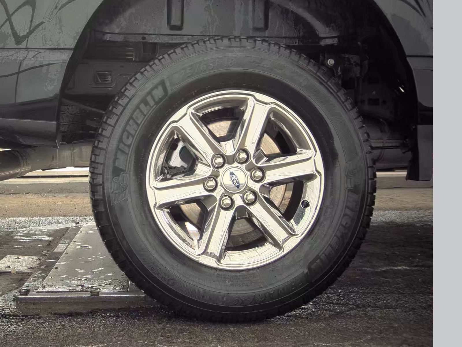 2024 Ford F-150 XLT AWD