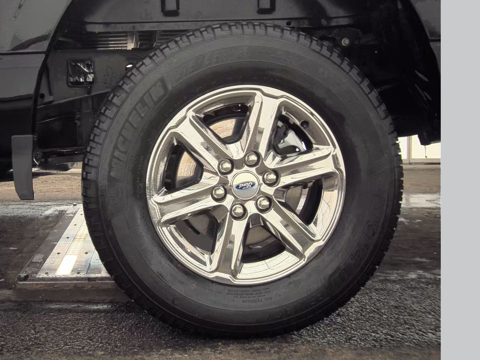 2024 Ford F-150 XLT AWD