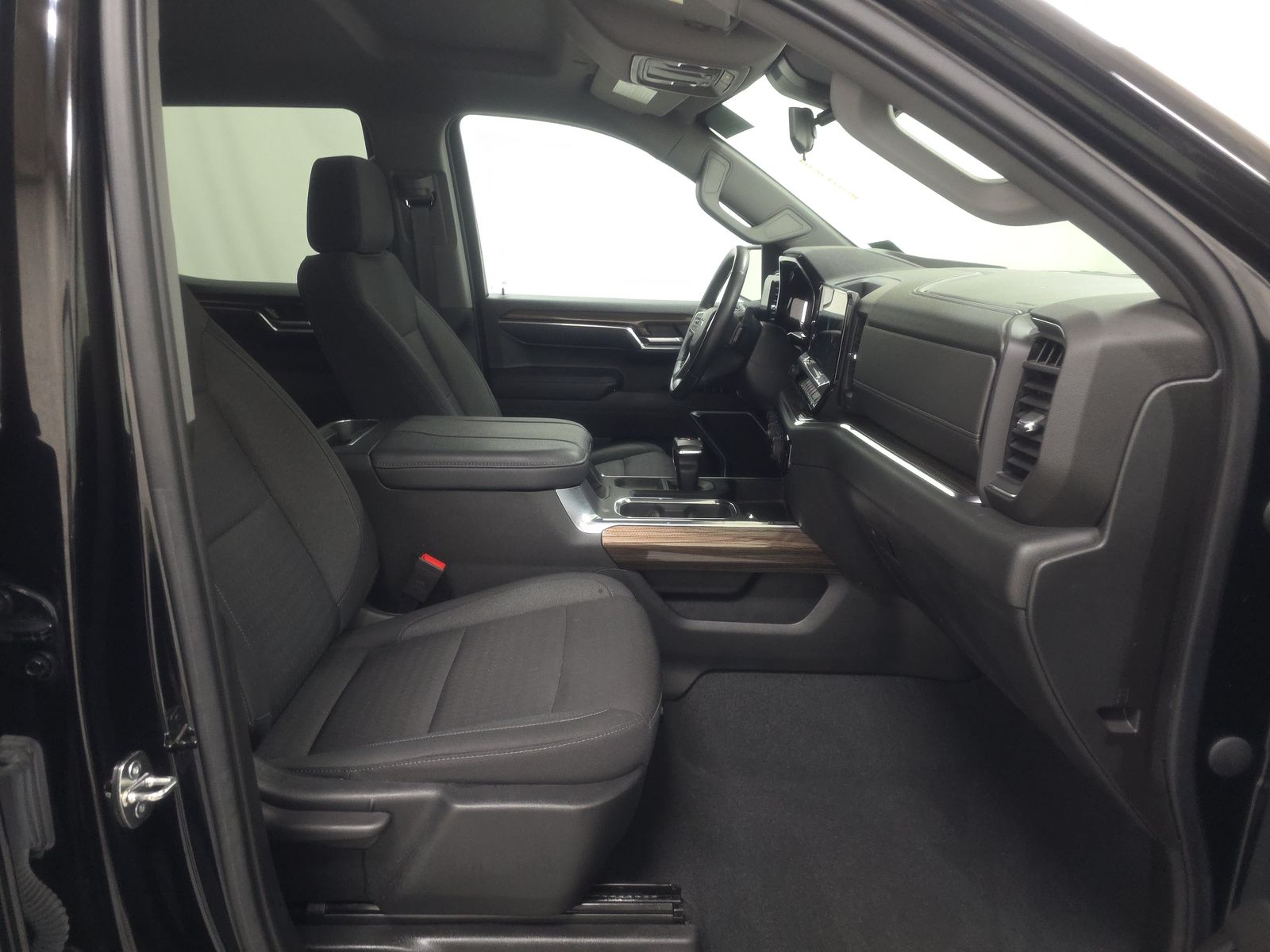 2023 Chevrolet Silverado 1500 RST AWD