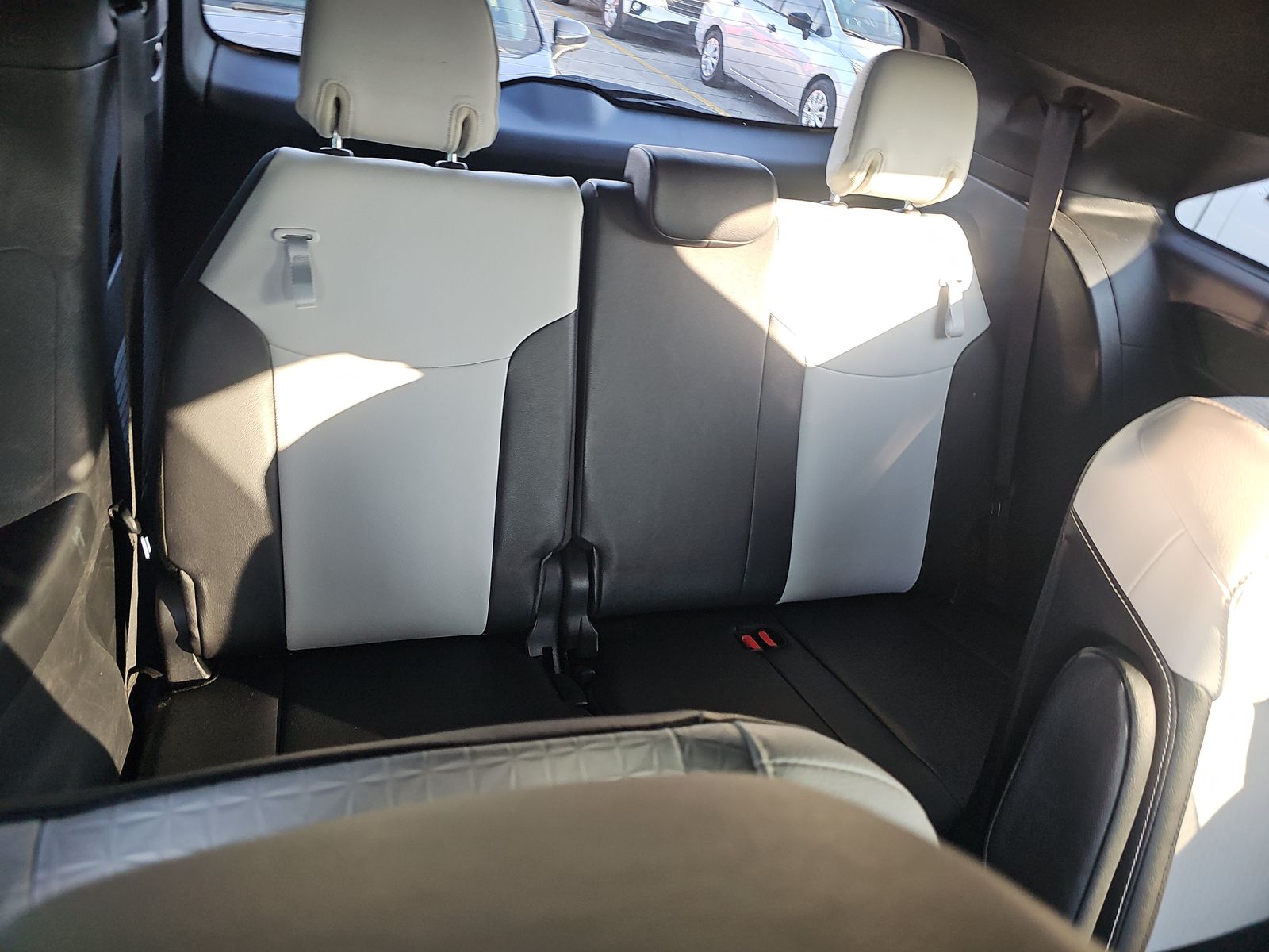 2025 Toyota Sienna XSE FWD