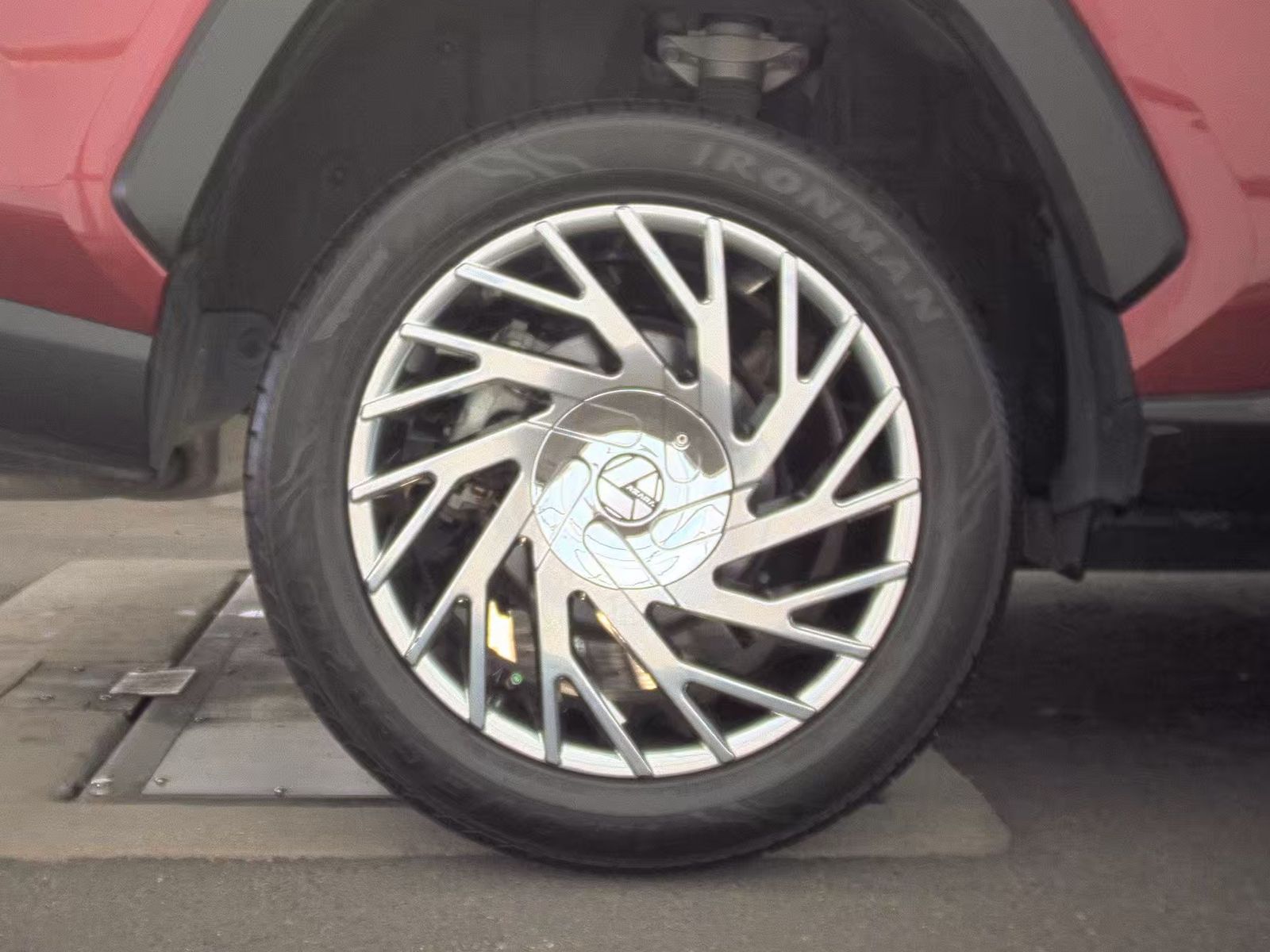 2023 Toyota RAV4 XLE FWD