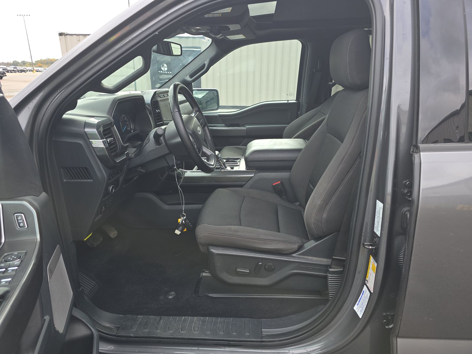 2023 Ford F-150 XLT AWD