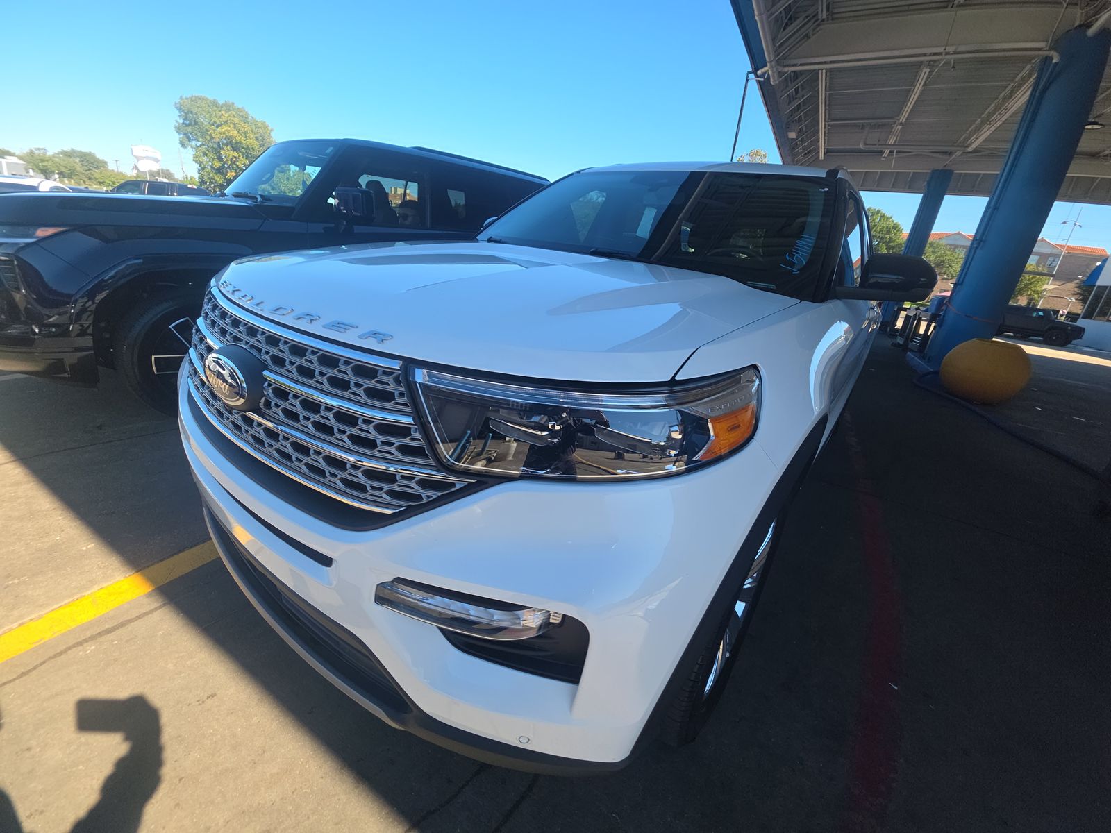 2022 Ford Explorer Limited RWD