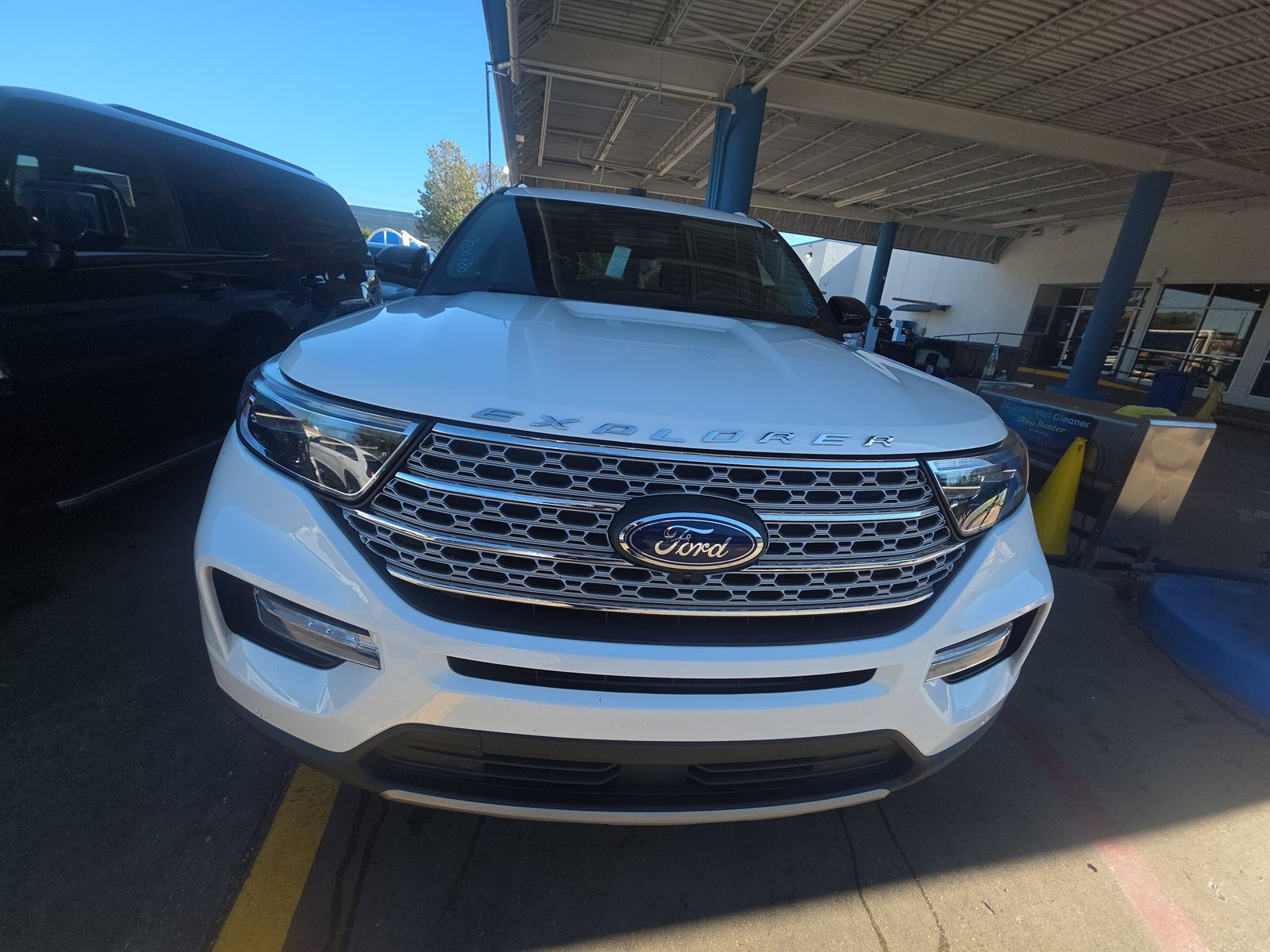 2022 Ford Explorer Limited RWD