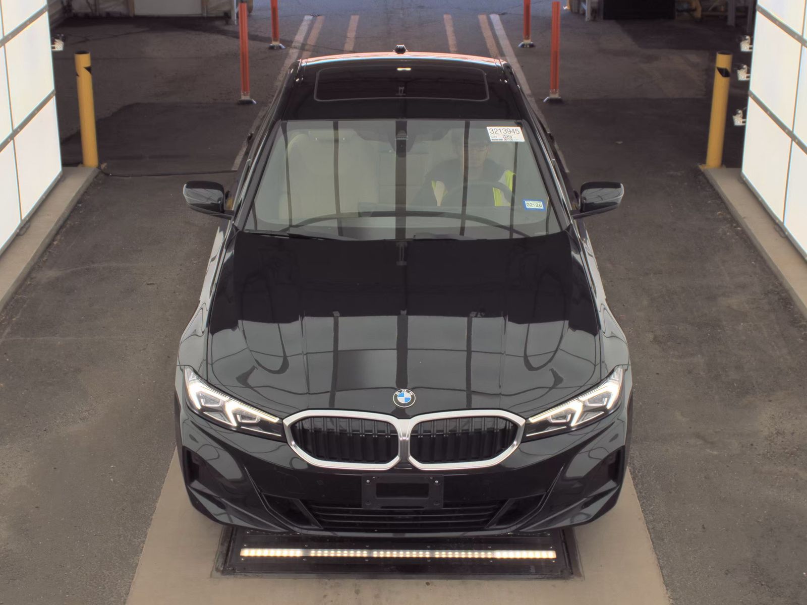 2025 BMW 3 Series 330i RWD