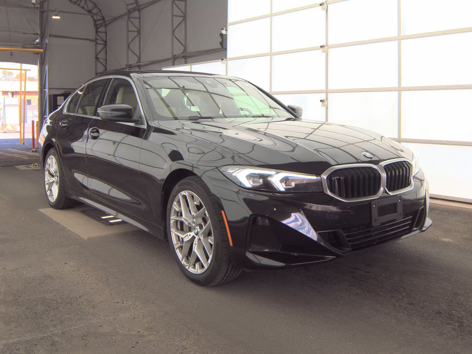 2025 BMW 3 Series 330i RWD