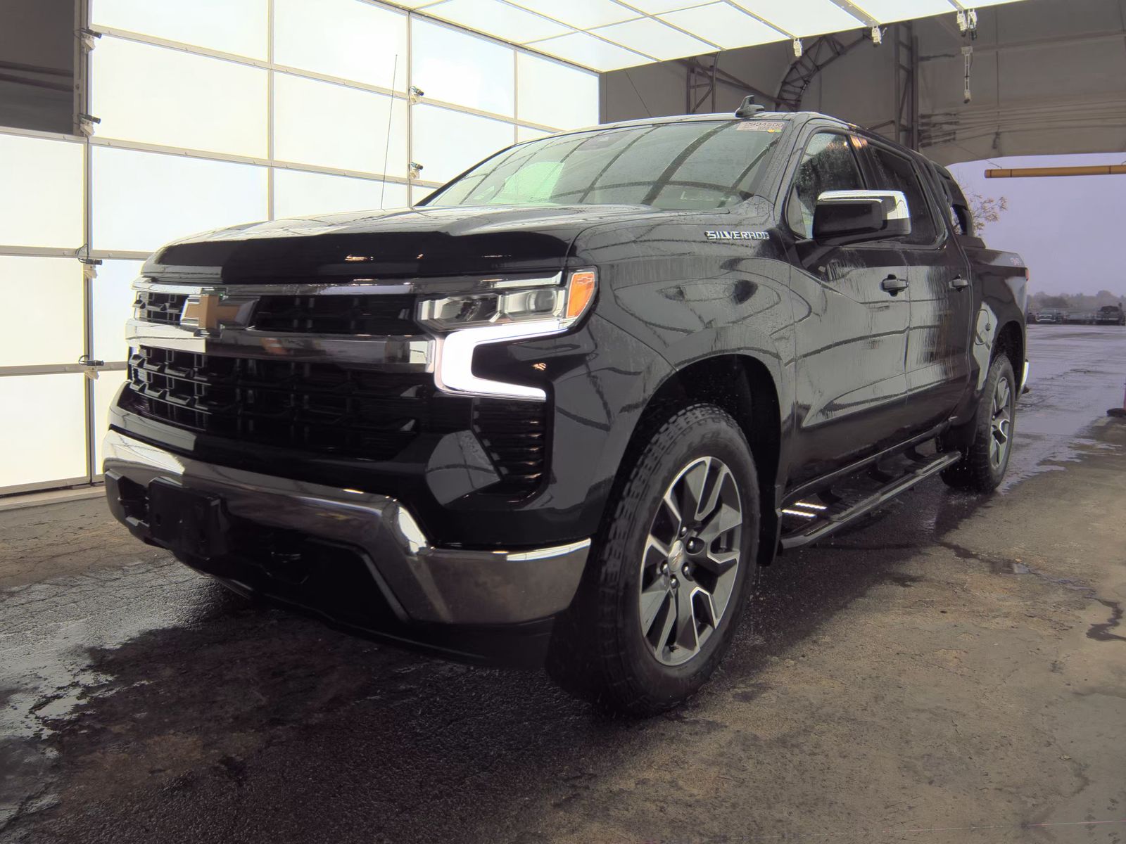 2023 Chevrolet Silverado 1500 LT AWD