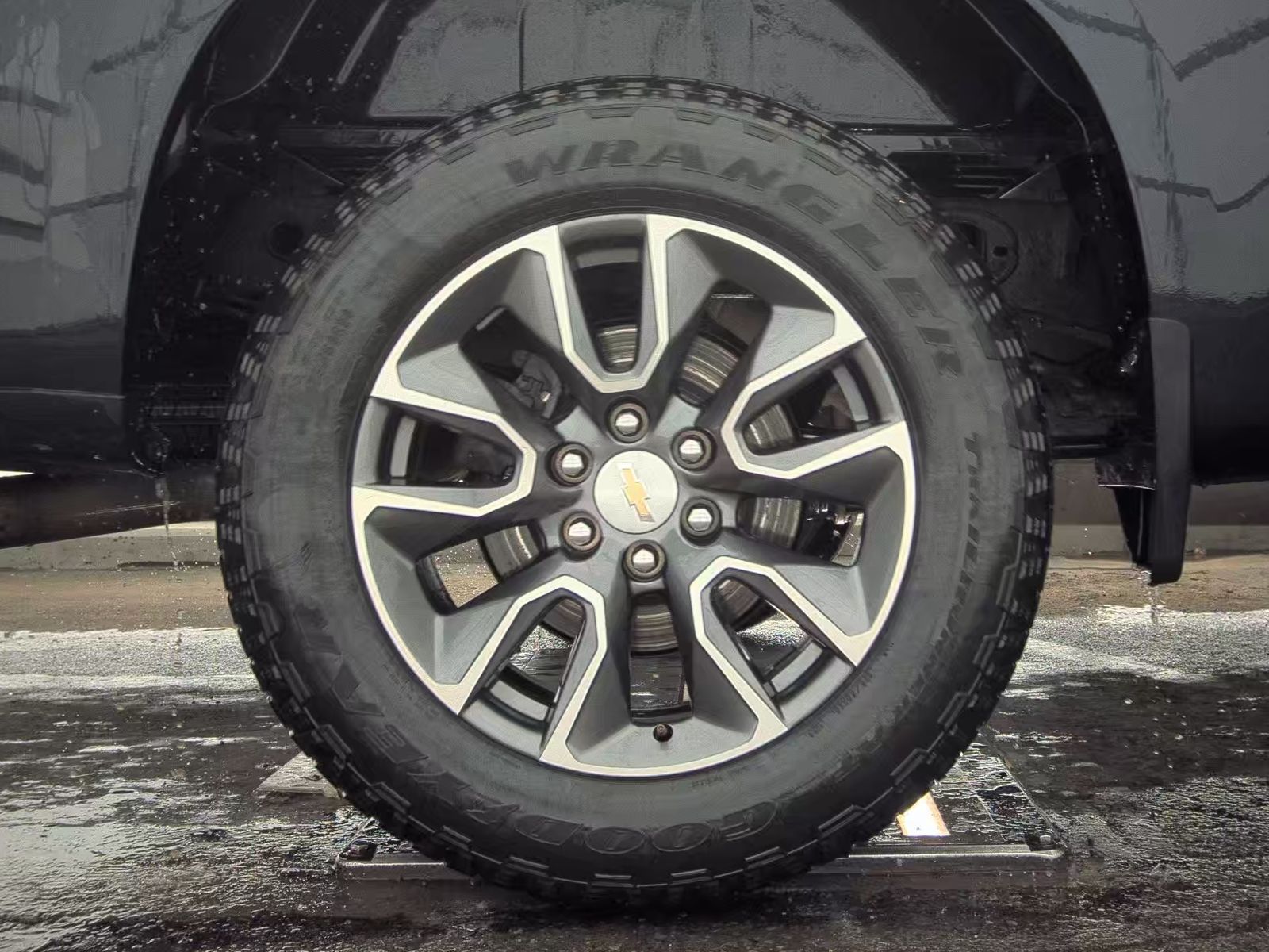 2023 Chevrolet Silverado 1500 LT AWD