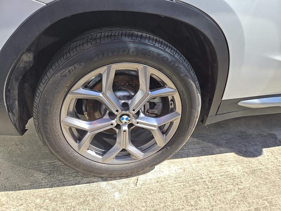 2022 BMW X4 xDrive30i AWD