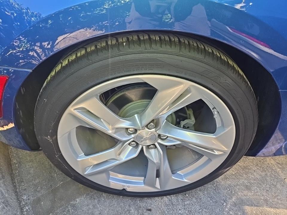 2022 Chevrolet Camaro LT1 RWD