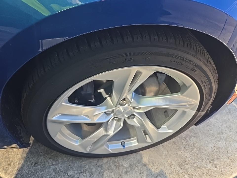 2022 Chevrolet Camaro LT1 RWD