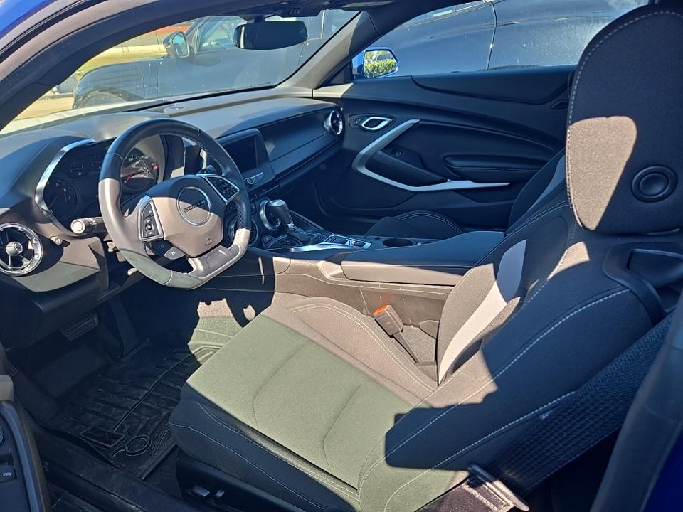 2022 Chevrolet Camaro LT1 RWD