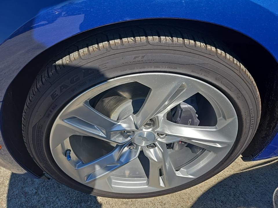 2022 Chevrolet Camaro LT1 RWD