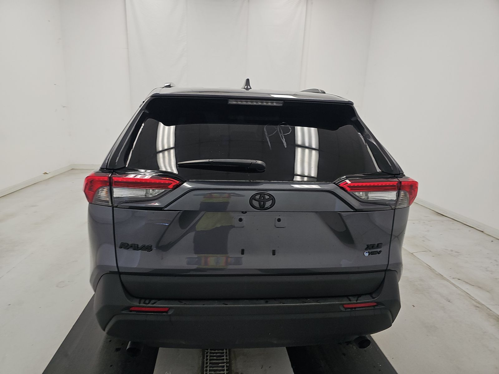 2025 Toyota RAV4 Hybrid XLE AWD