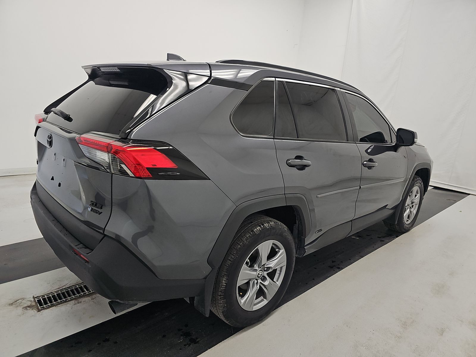 2025 Toyota RAV4 Hybrid XLE AWD