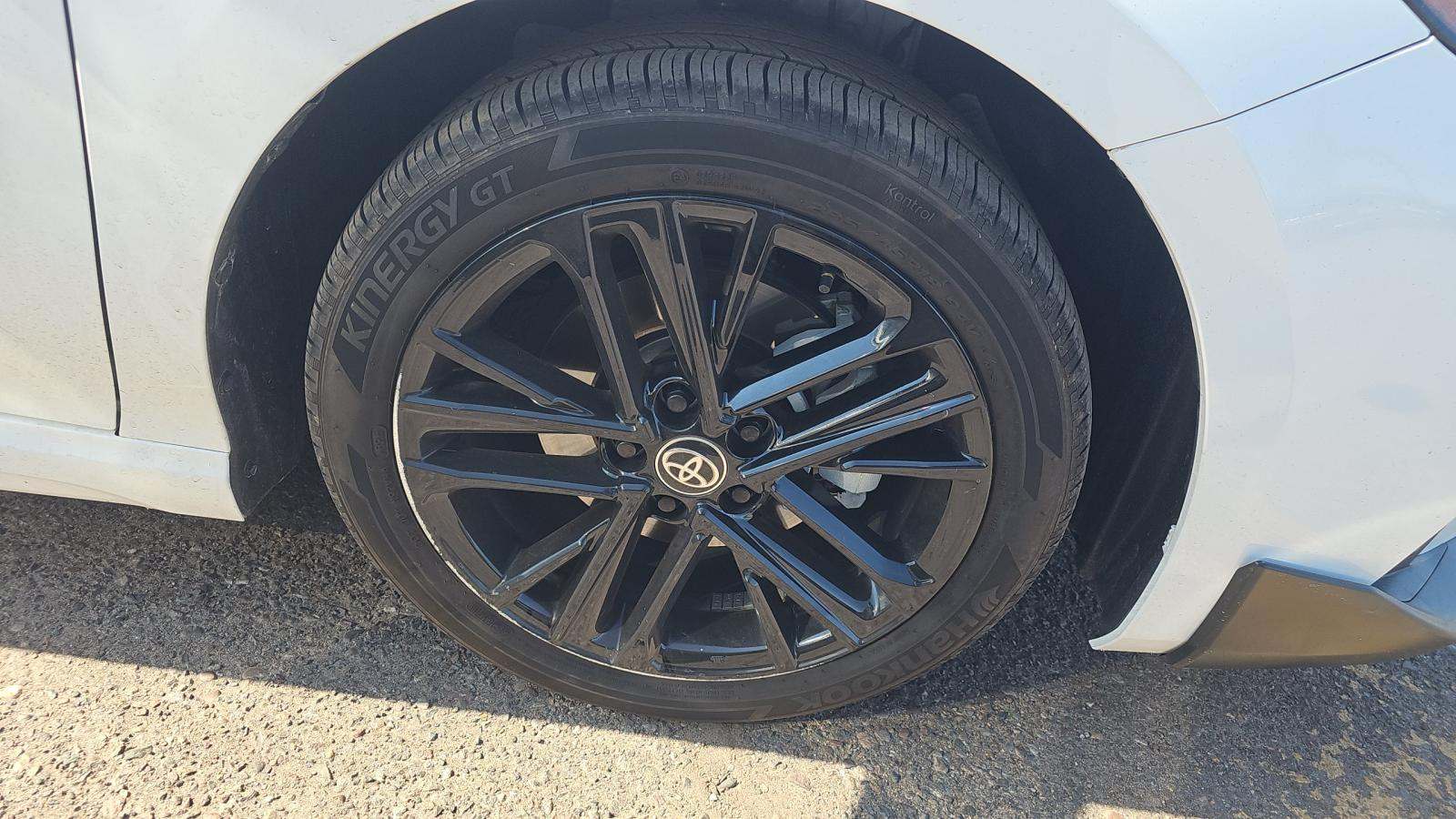 2025 Toyota Camry SE AWD