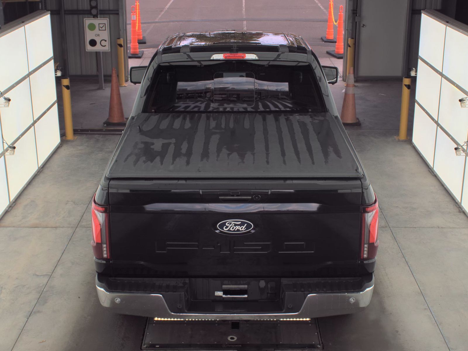 2024 Ford F-150 Hybrid Lariat AWD