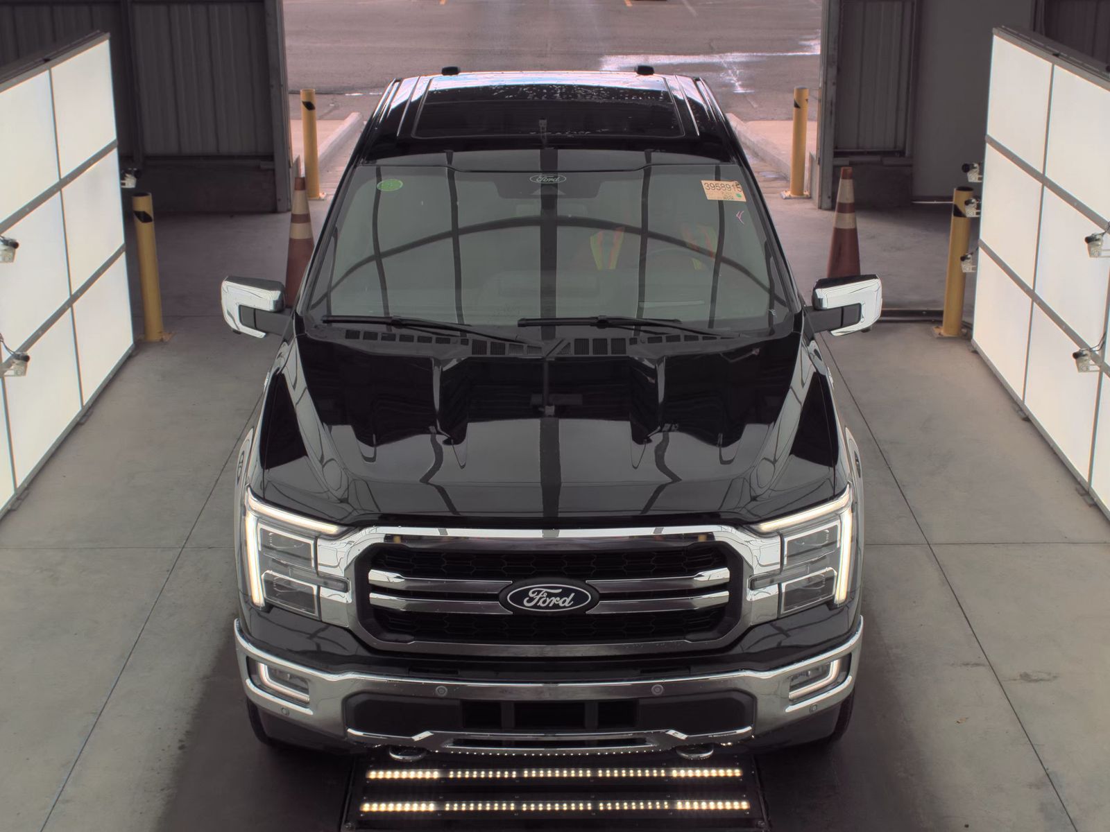 2024 Ford F-150 Hybrid Lariat AWD
