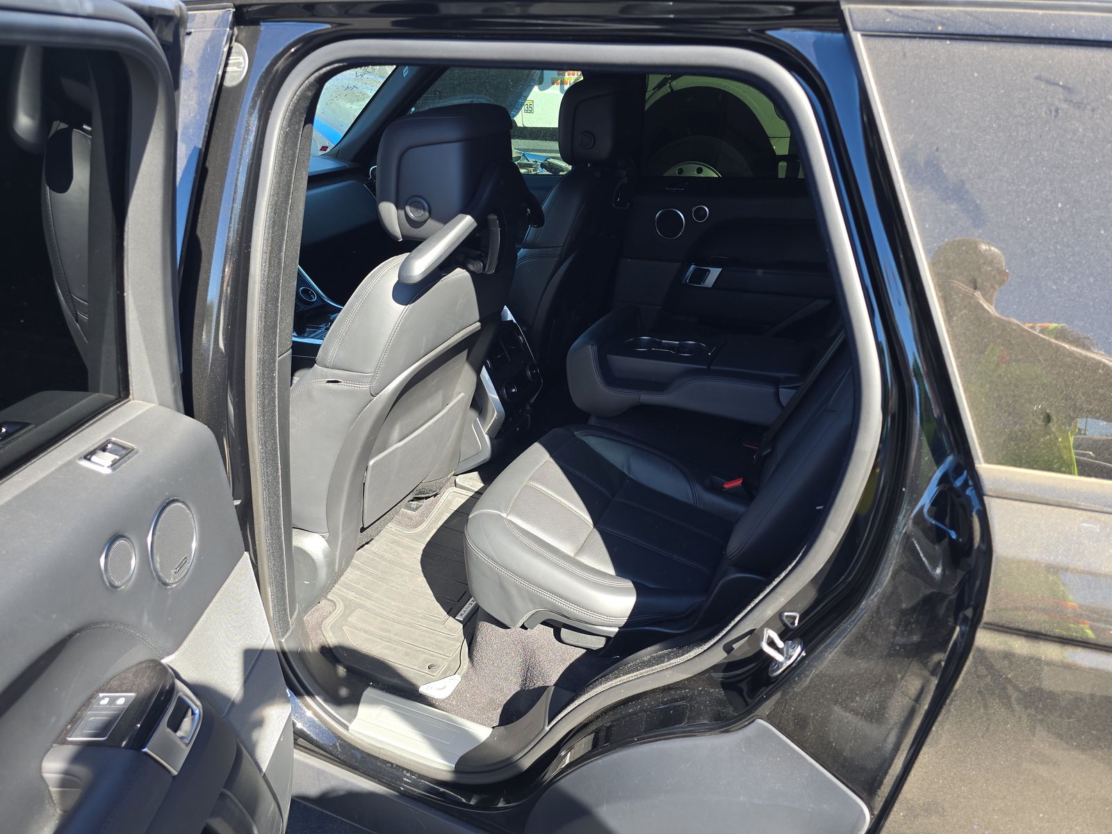 2022 Land Rover Range Rover Sport HSE Silver Edition AWD