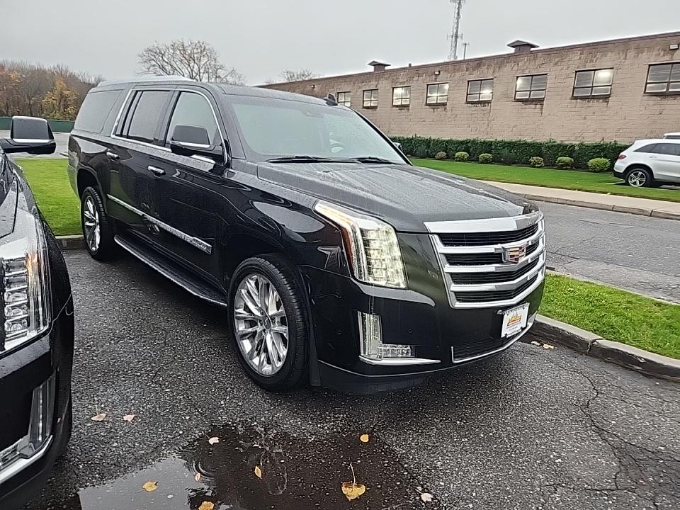 2019 Cadillac Escalade ESV Luxury AWD