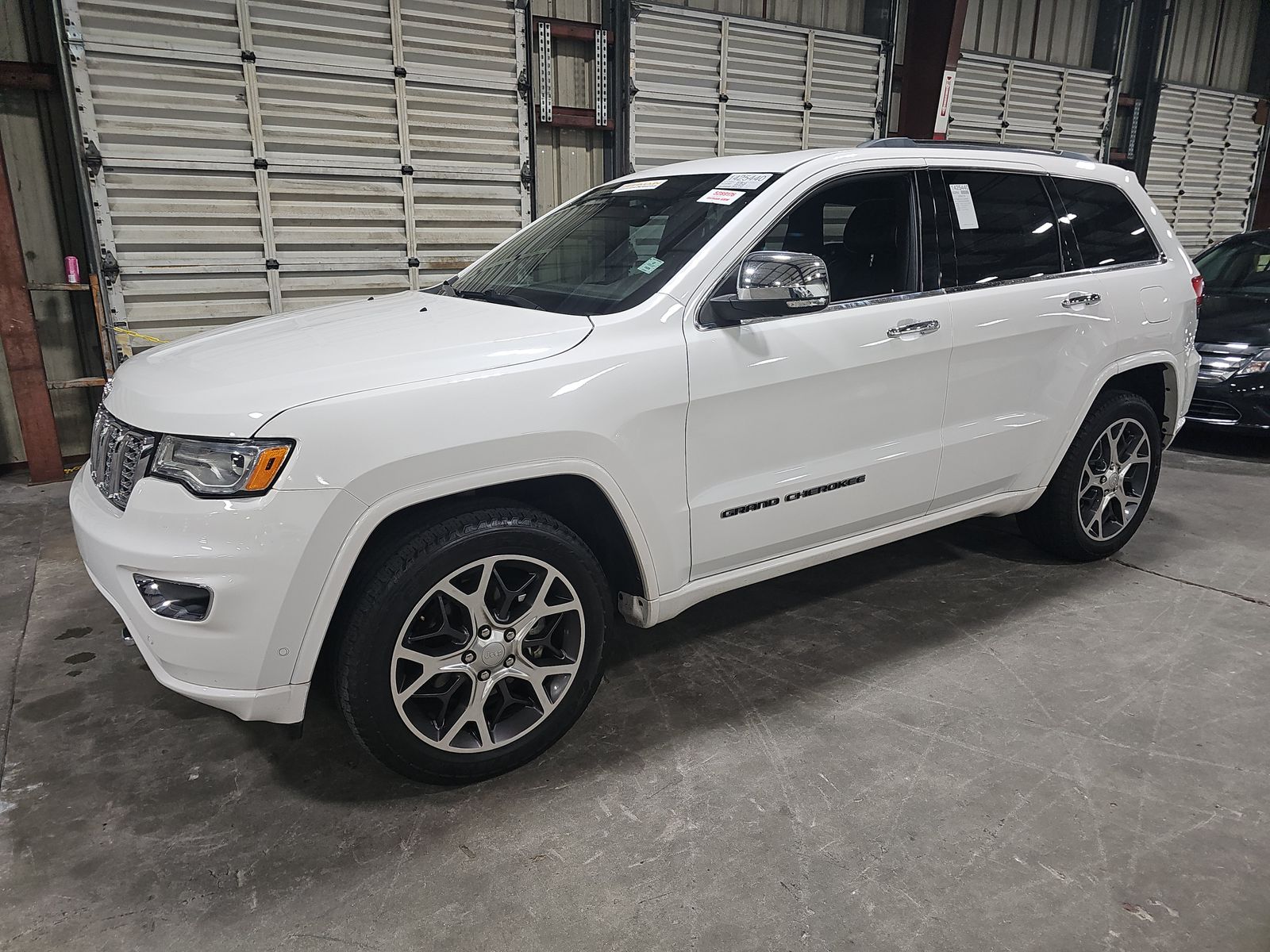 2019 Jeep Grand Cherokee Overland RWD