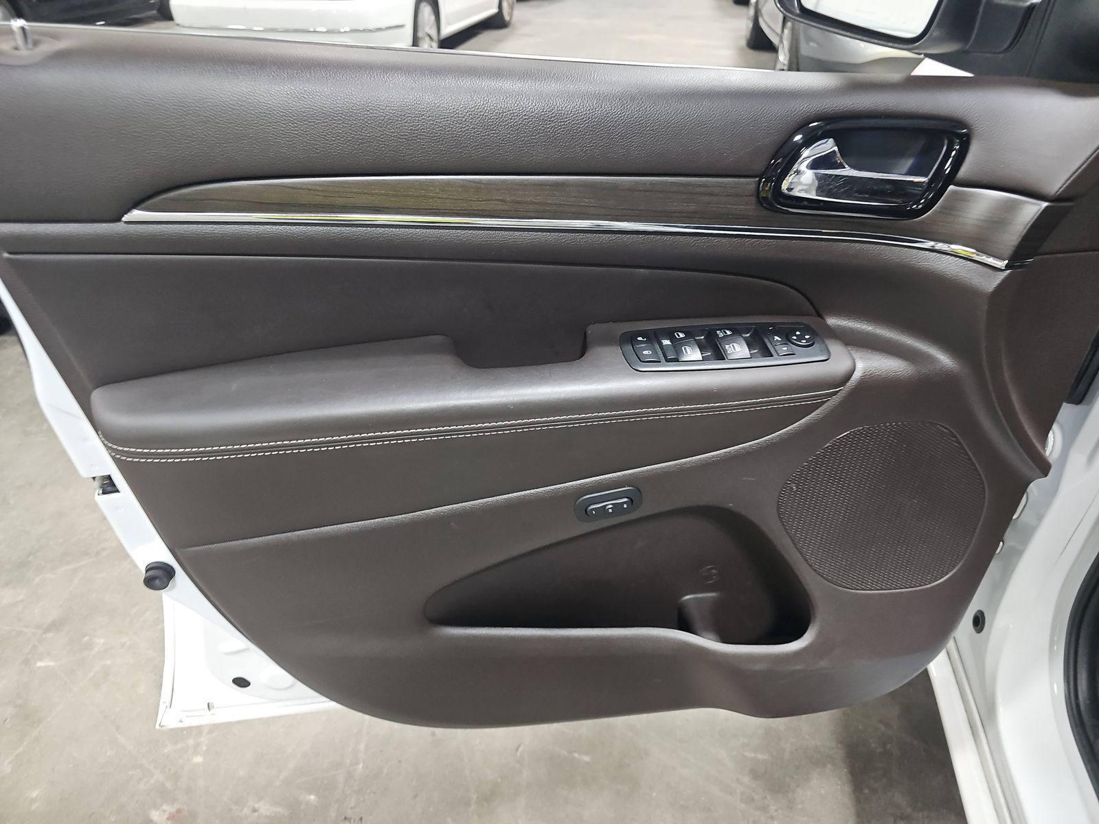 2019 Jeep Grand Cherokee Overland RWD