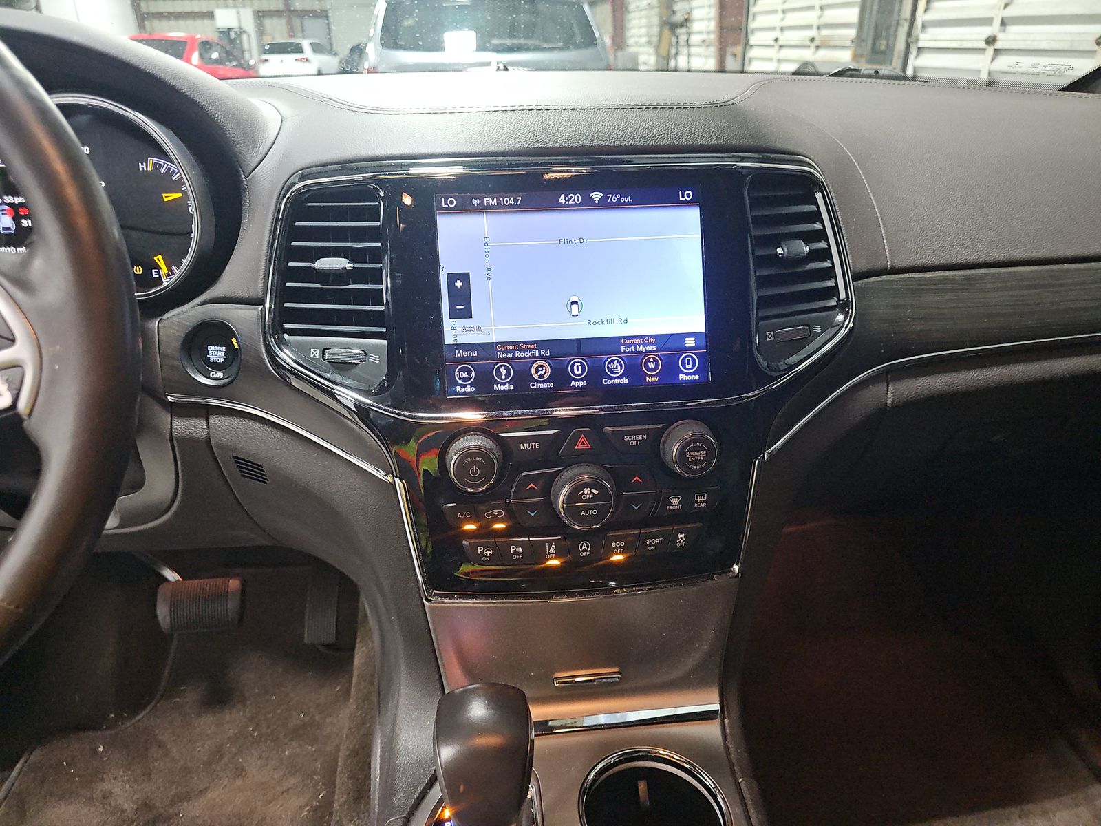 2019 Jeep Grand Cherokee Overland RWD