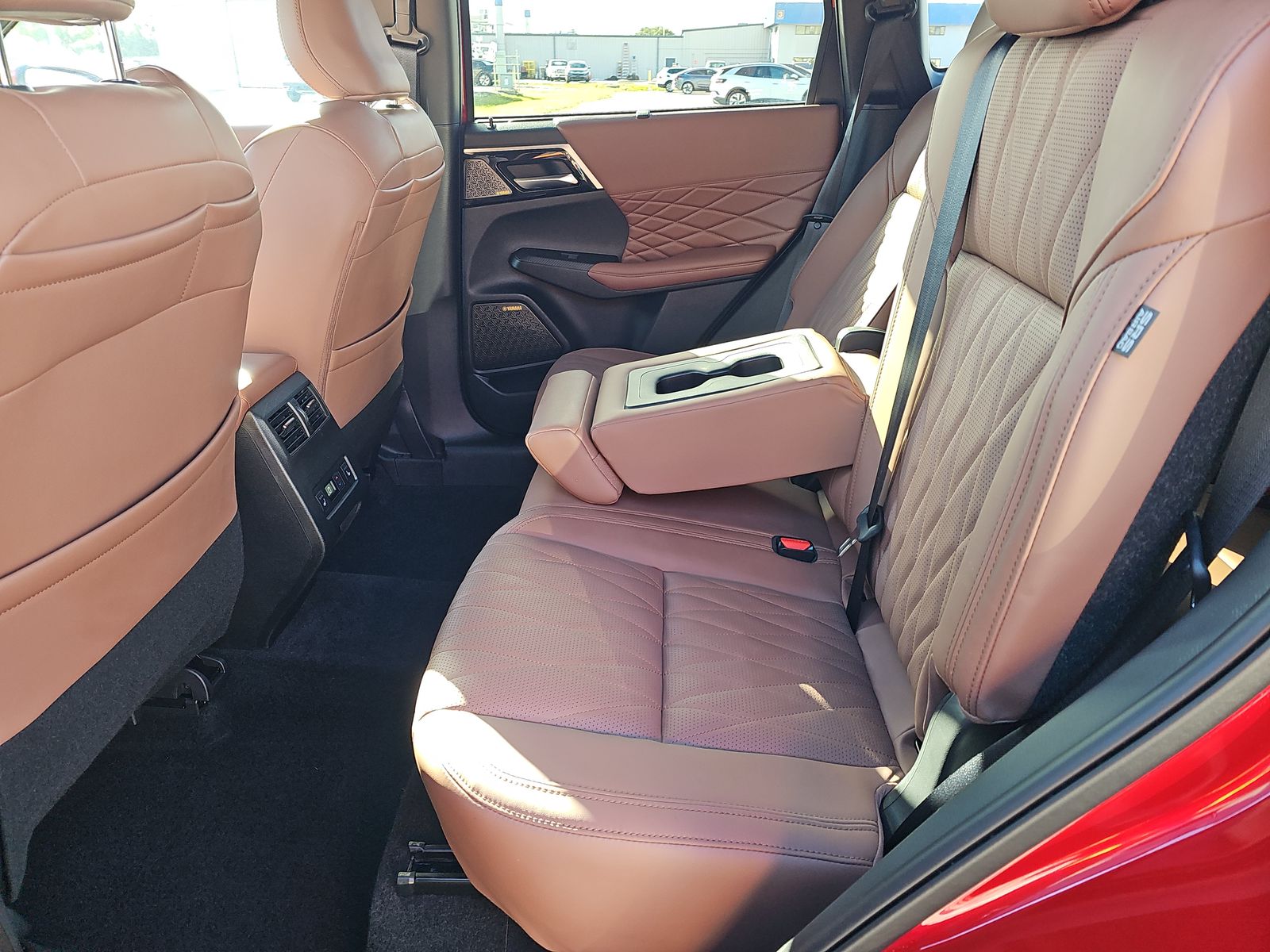 2025 Mitsubishi Outlander SEL FWD