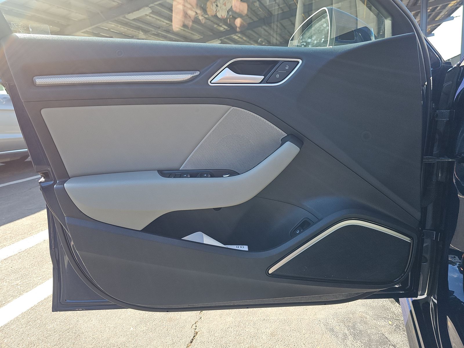 2017 Audi A3 e-tron Prestige FWD