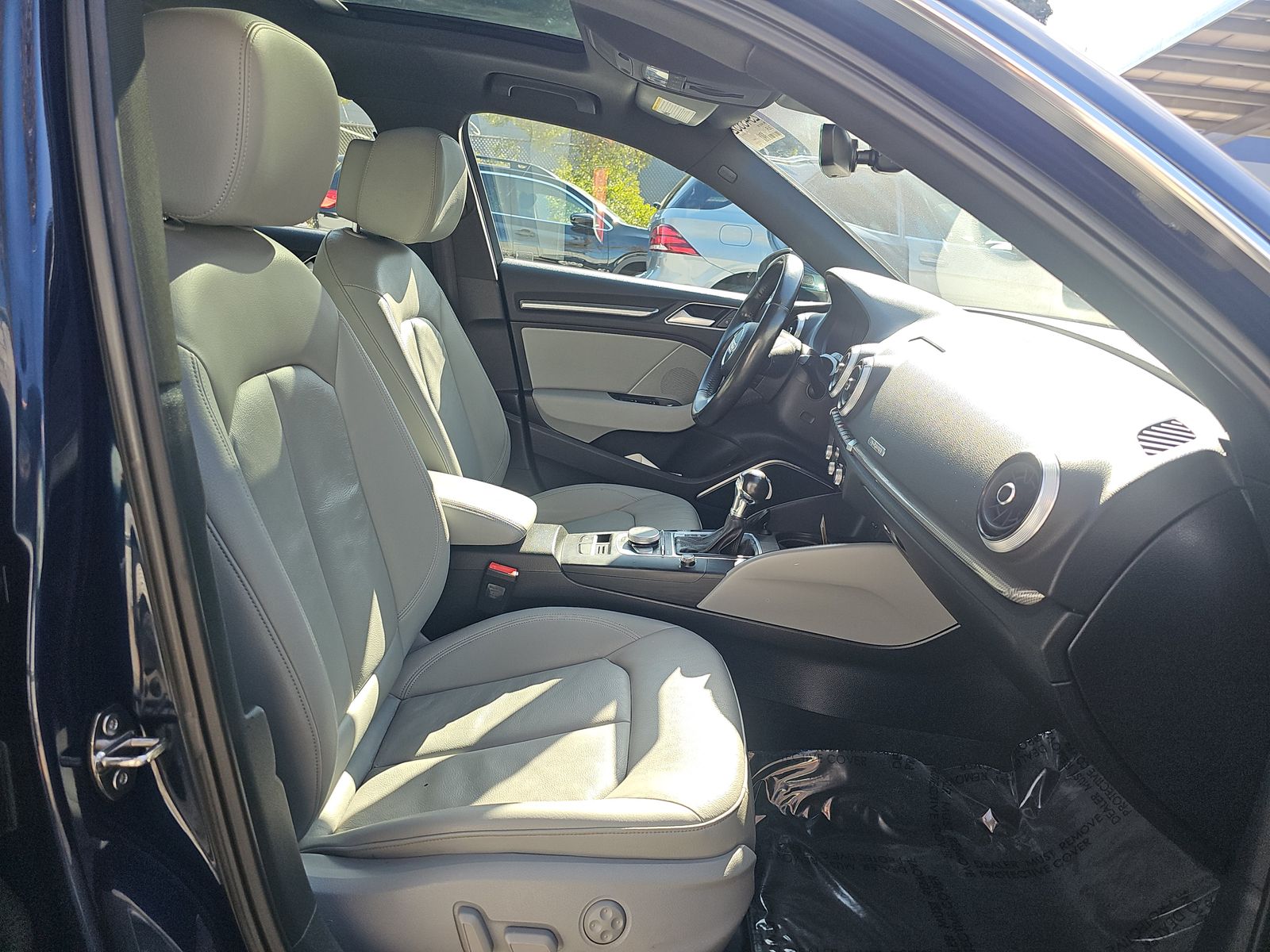 2017 Audi A3 e-tron Prestige FWD