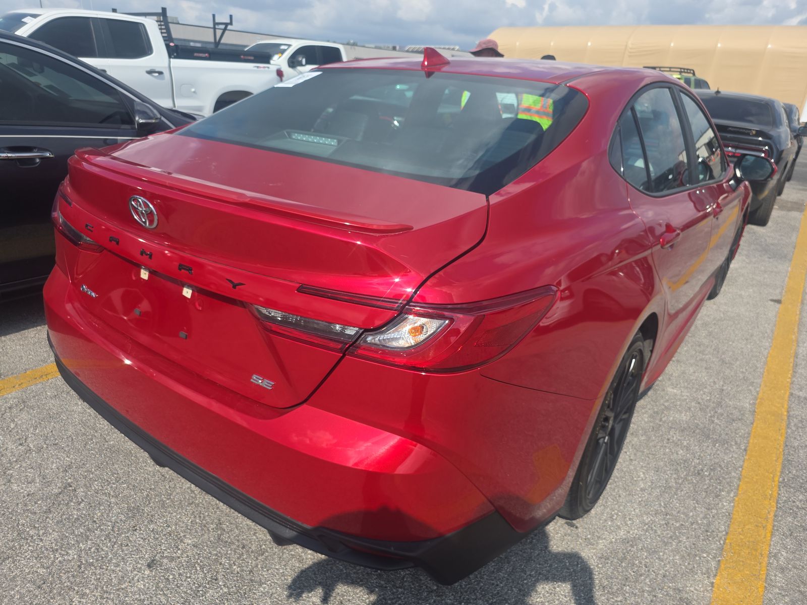 2025 Toyota Camry SE FWD