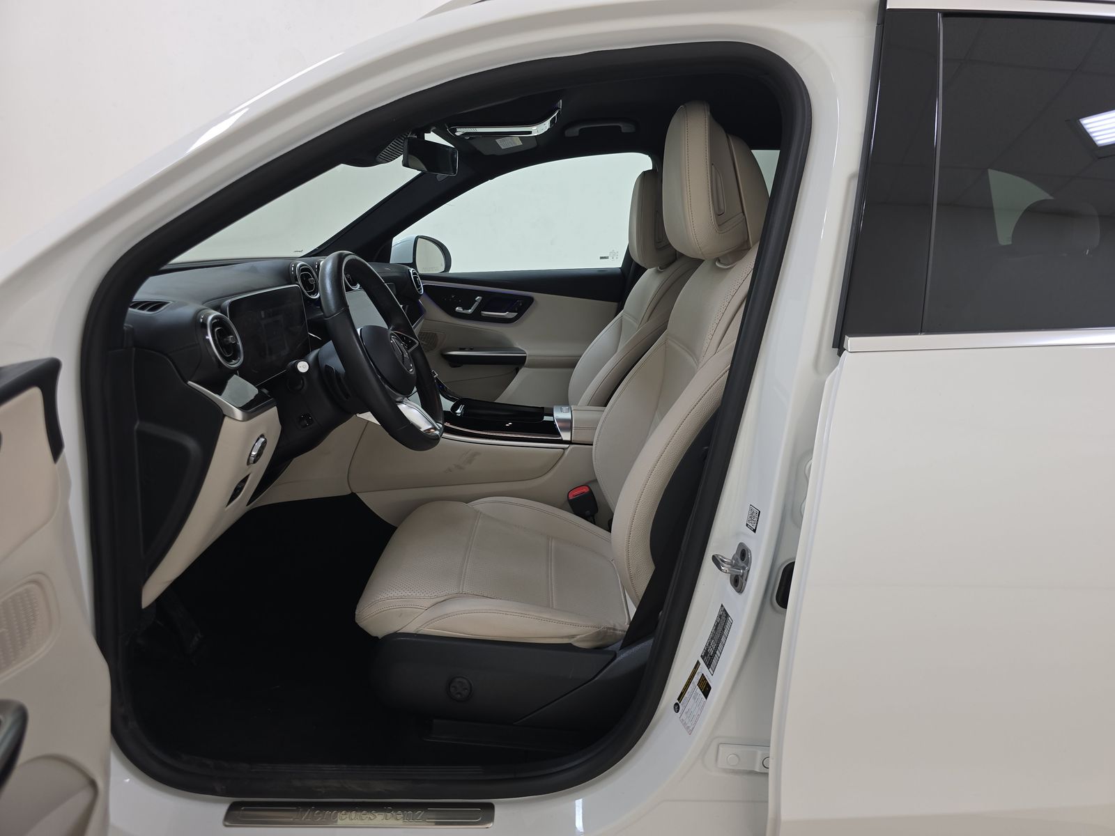 2023 Mercedes-Benz GLC GLC 300 AWD