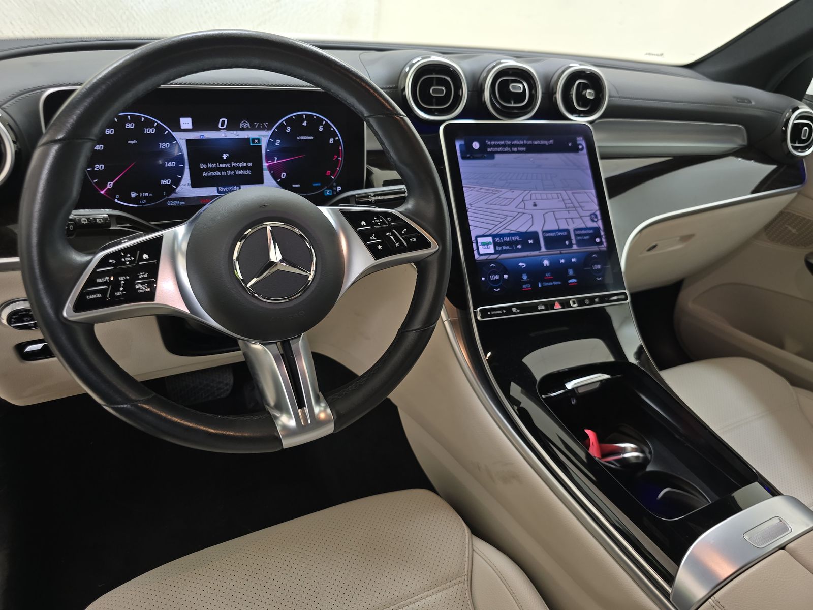 2023 Mercedes-Benz GLC GLC 300 AWD