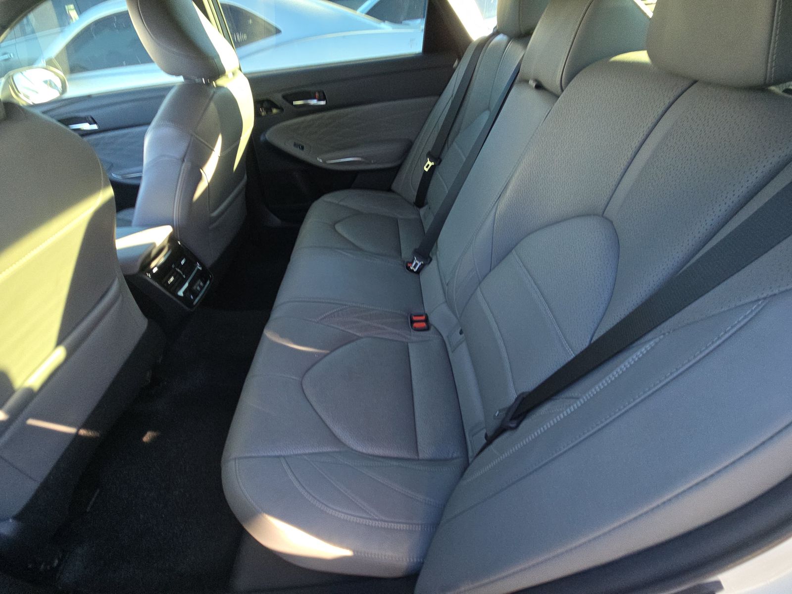 2020 Toyota Avalon Hybrid Limited FWD