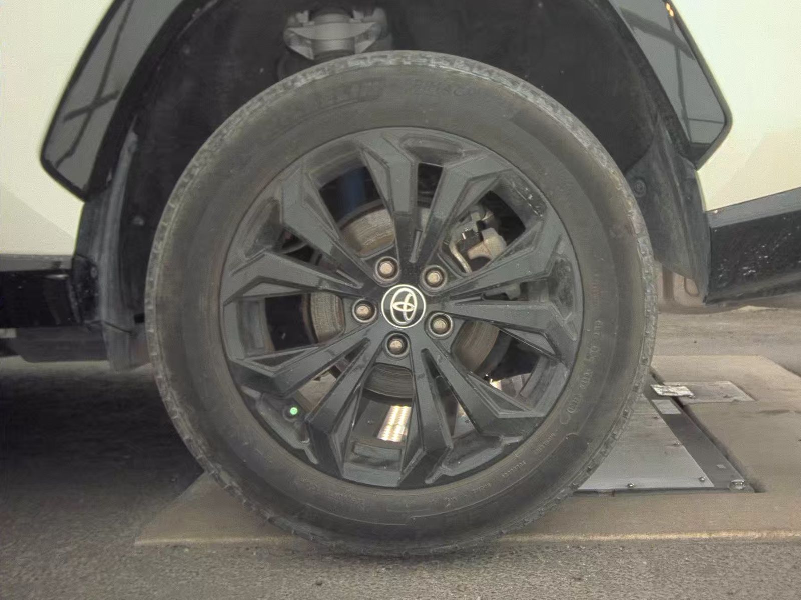 2022 Toyota RAV4 Hybrid SE AWD