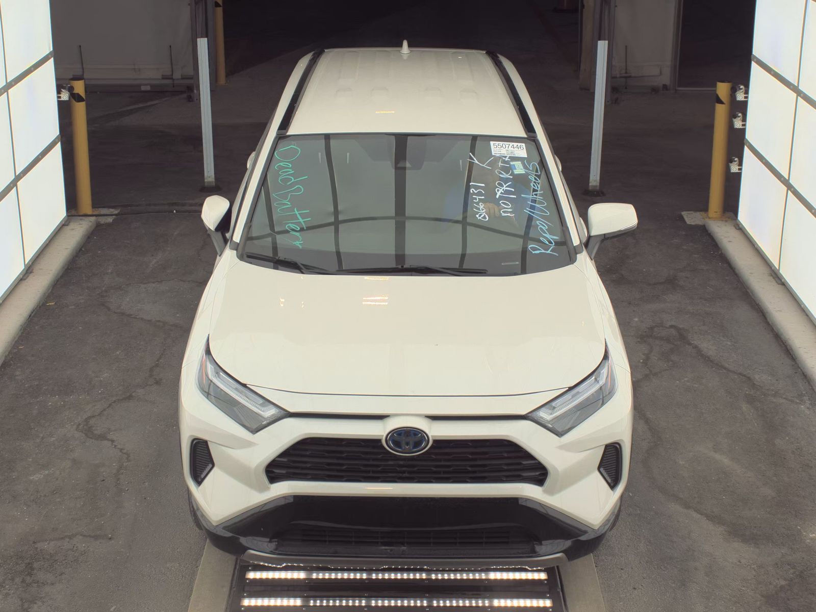 2022 Toyota RAV4 Hybrid SE AWD