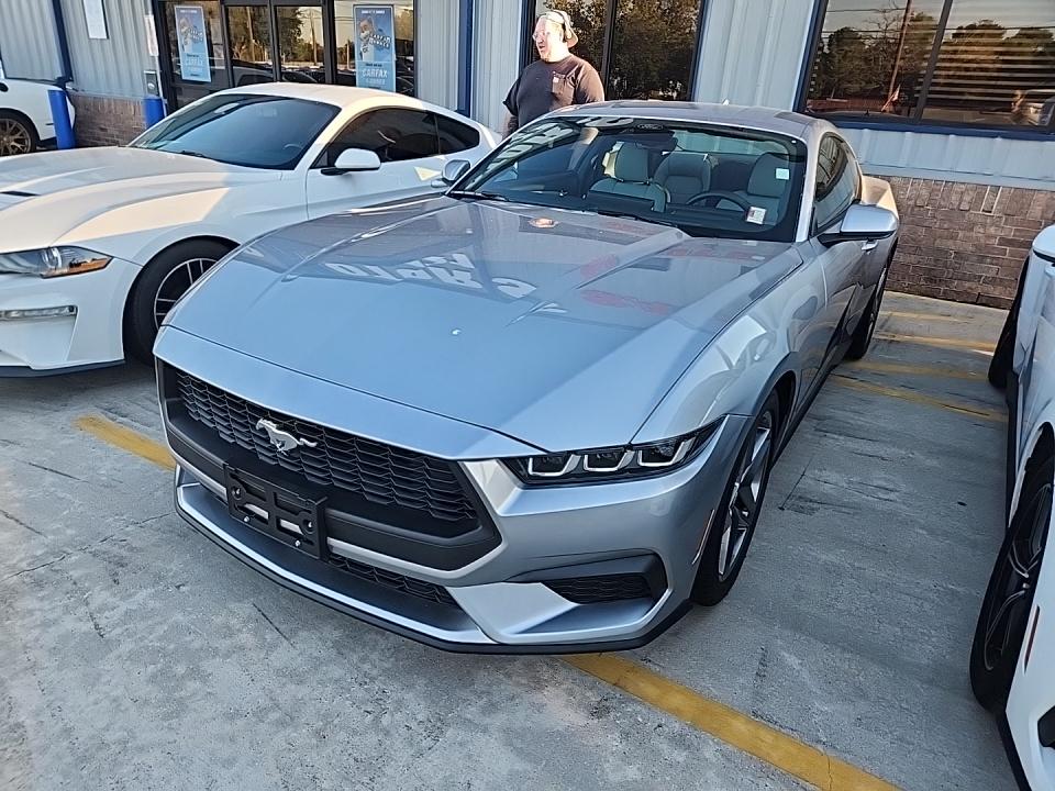 2024 Ford Mustang EcoBoost RWD