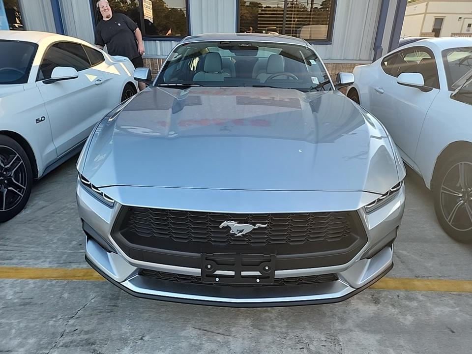 2024 Ford Mustang EcoBoost RWD