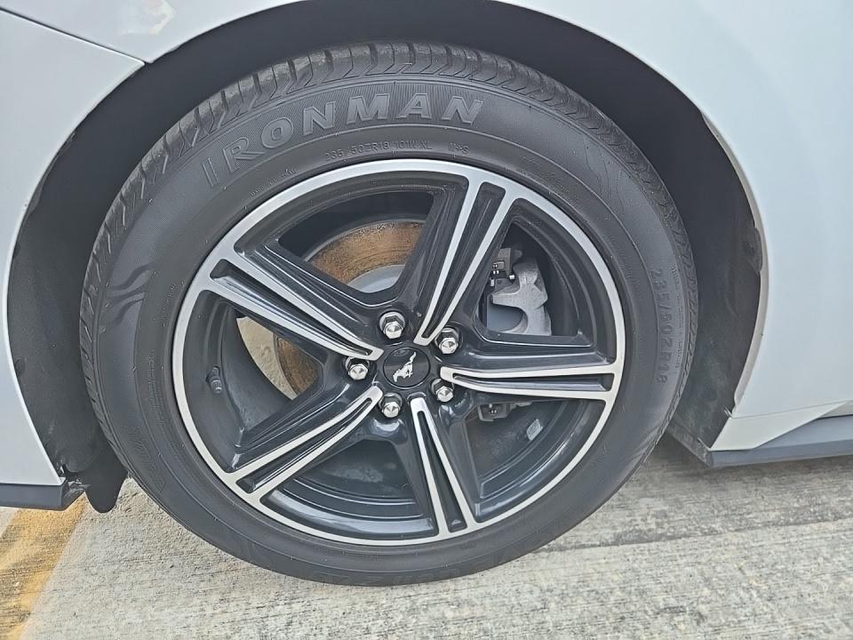 2024 Ford Mustang EcoBoost RWD